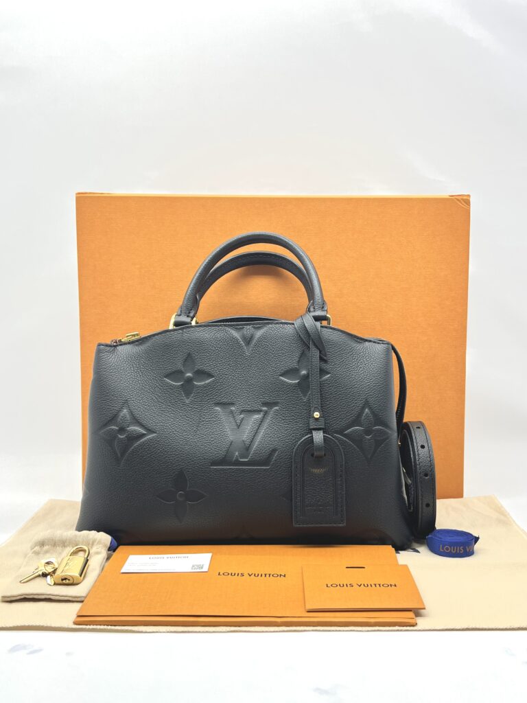 Louis Vuitton Petit Palais Monogram Giant Empreinte Noir GHW