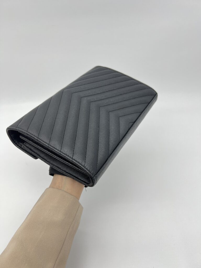 Saint Laurent WOC 22 Grained Black GHW
