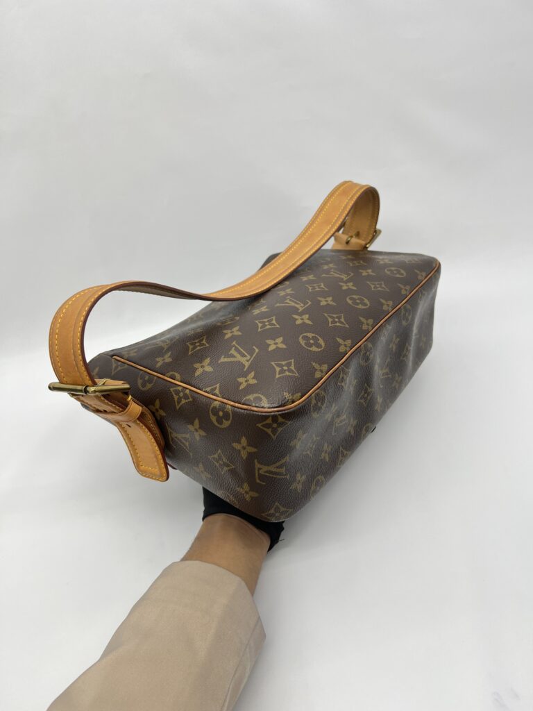 Louis Vuitton Viva Cite Monogram Red