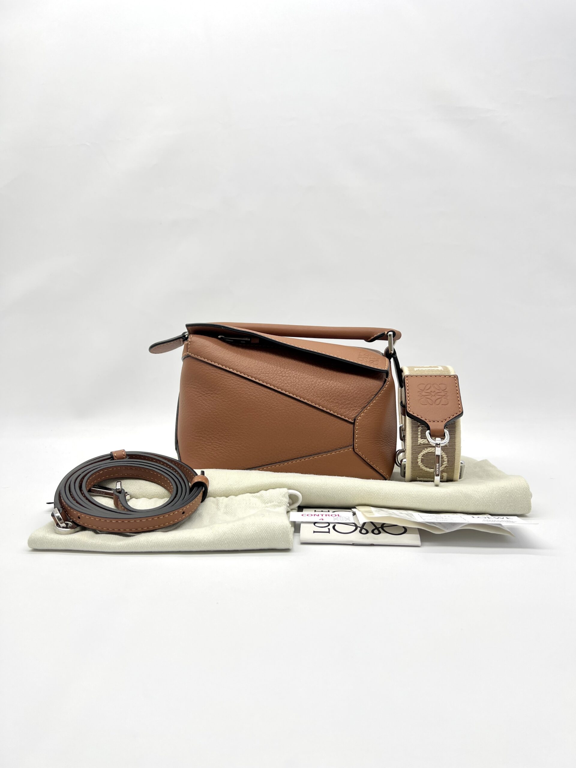 Loewe Mini Puzzle Edge Tan SHW