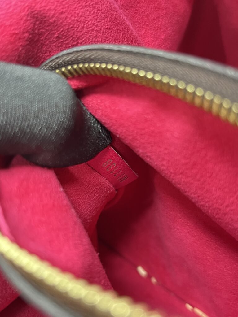 Louis Vuitton Neo Neo MM Monogram Red GHW