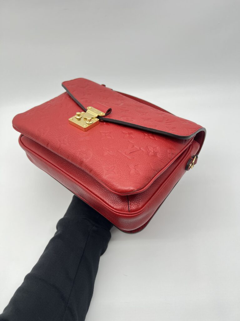 Louis Vuitton Metis MM Monogram Empreinte Cerise