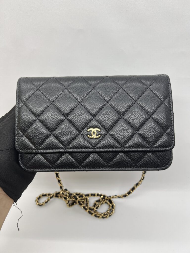 Chanel WOC Caviar Black GHW