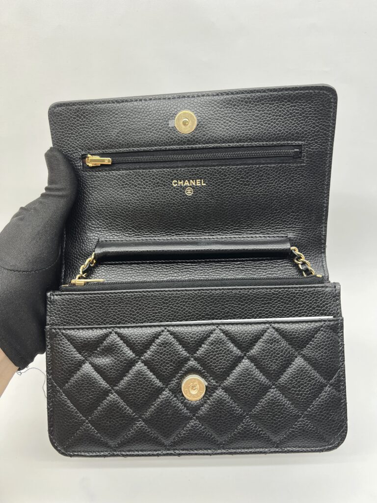 Chanel WOC Caviar Black GHW