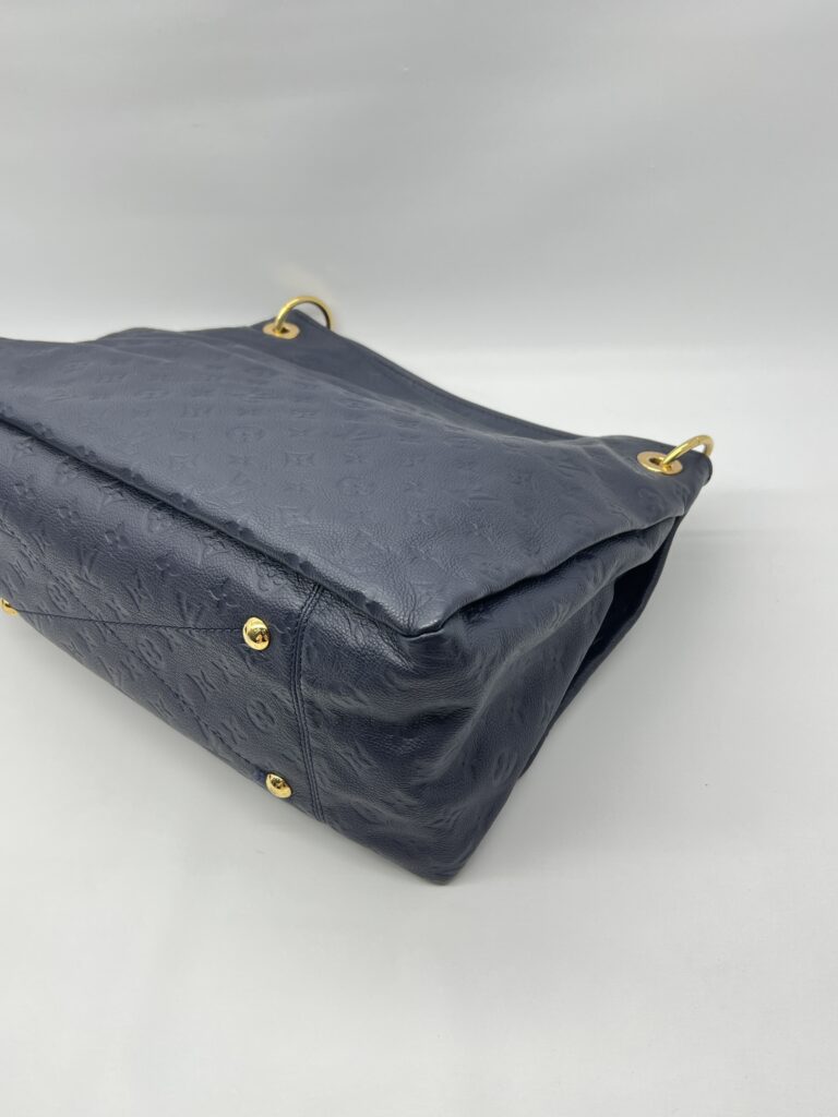 Louis Vuitton Artsy MM Monogram Empreinte Marine GHW