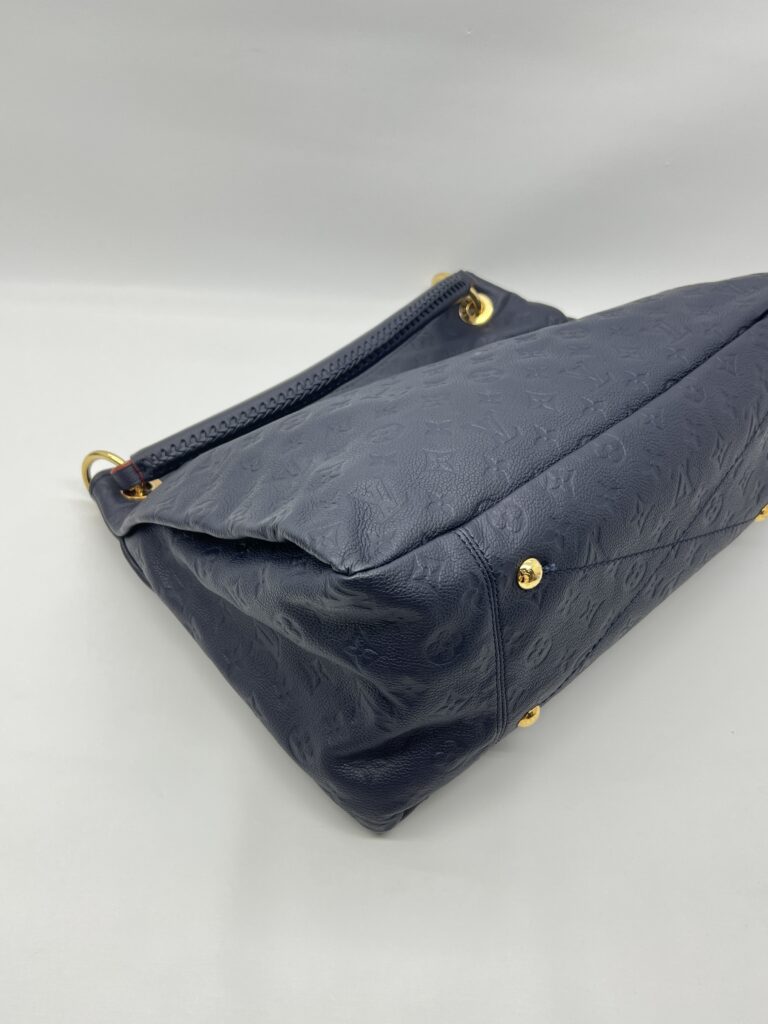 Louis Vuitton Artsy MM Monogram Empreinte Marine GHW