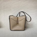 Loewe Hammock Compact Grained Sand GHW