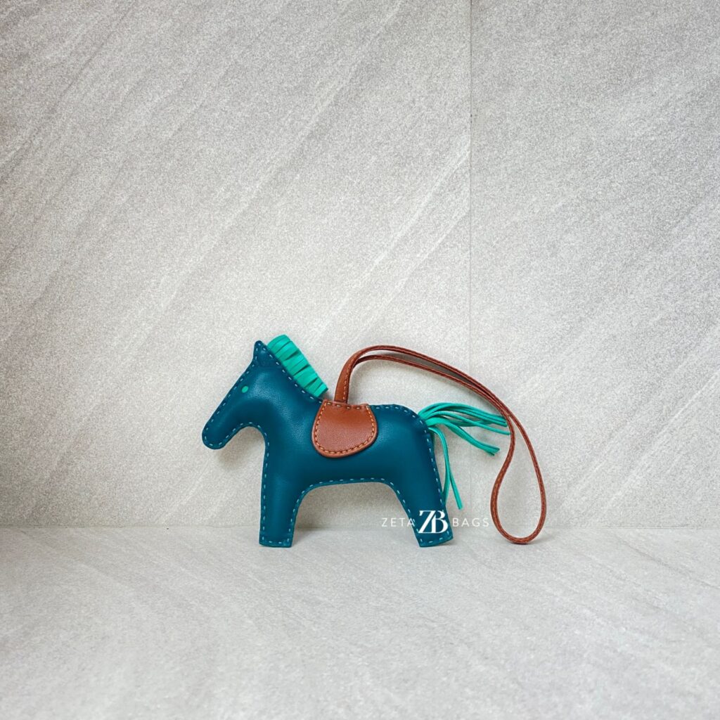 Hermes Rodeo Charm Vert Gold