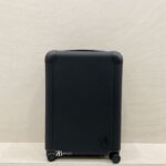 Louis Vuitton Horizon 55 Aerogram Black