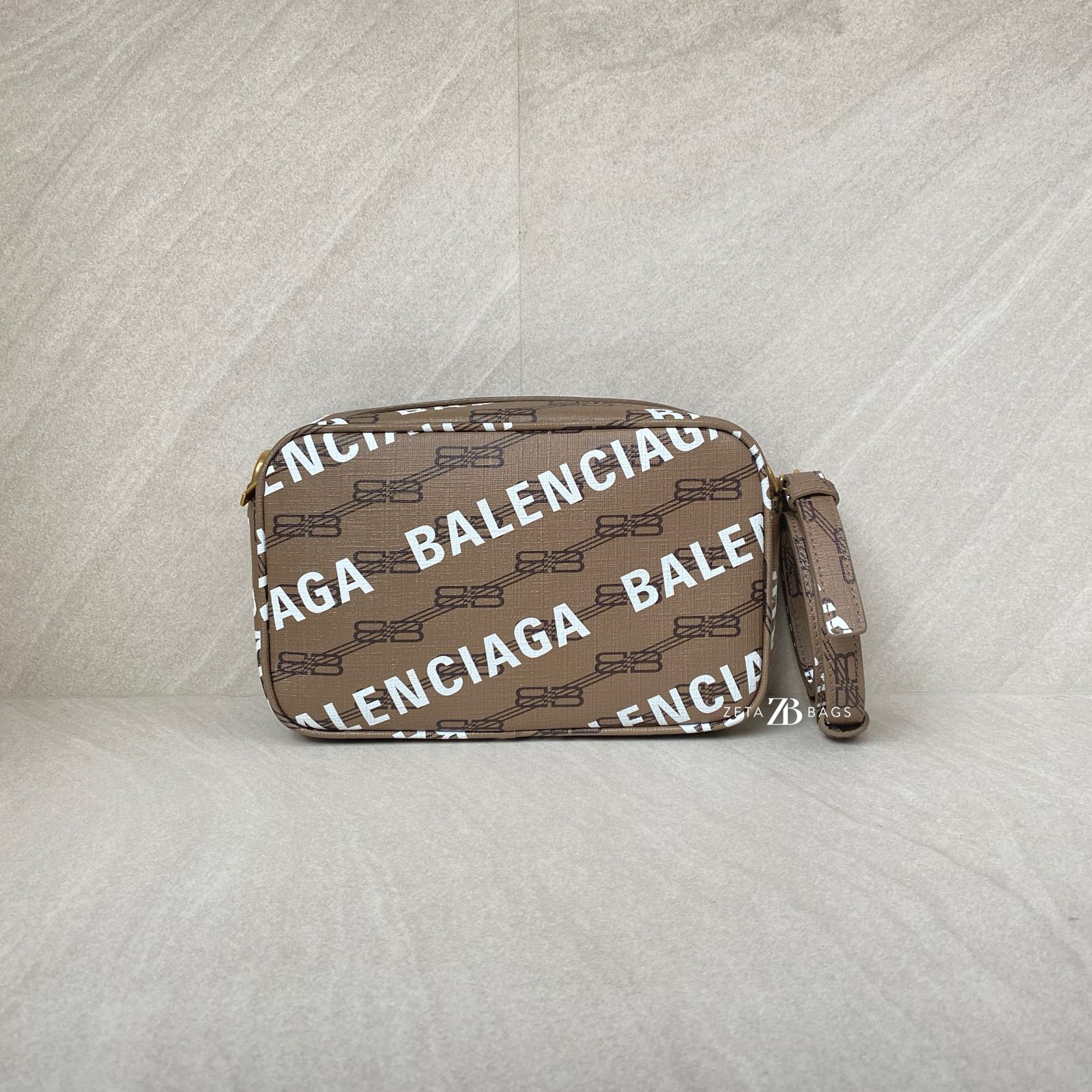 Balenciaga Camera Slingbag BB All Over Logo Brown GHW