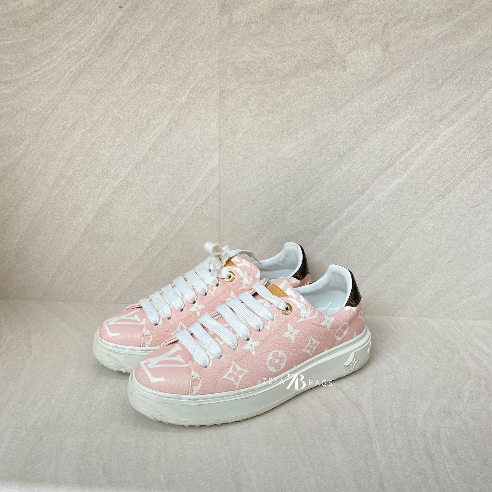 Louis Vuitton Time Out Sneakers Monogram Pink White