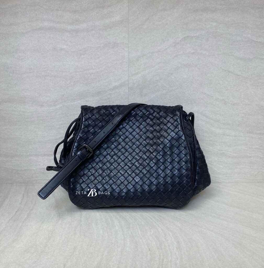 Bottega Veneta Nappa Flap Messenger Intrecciato Black