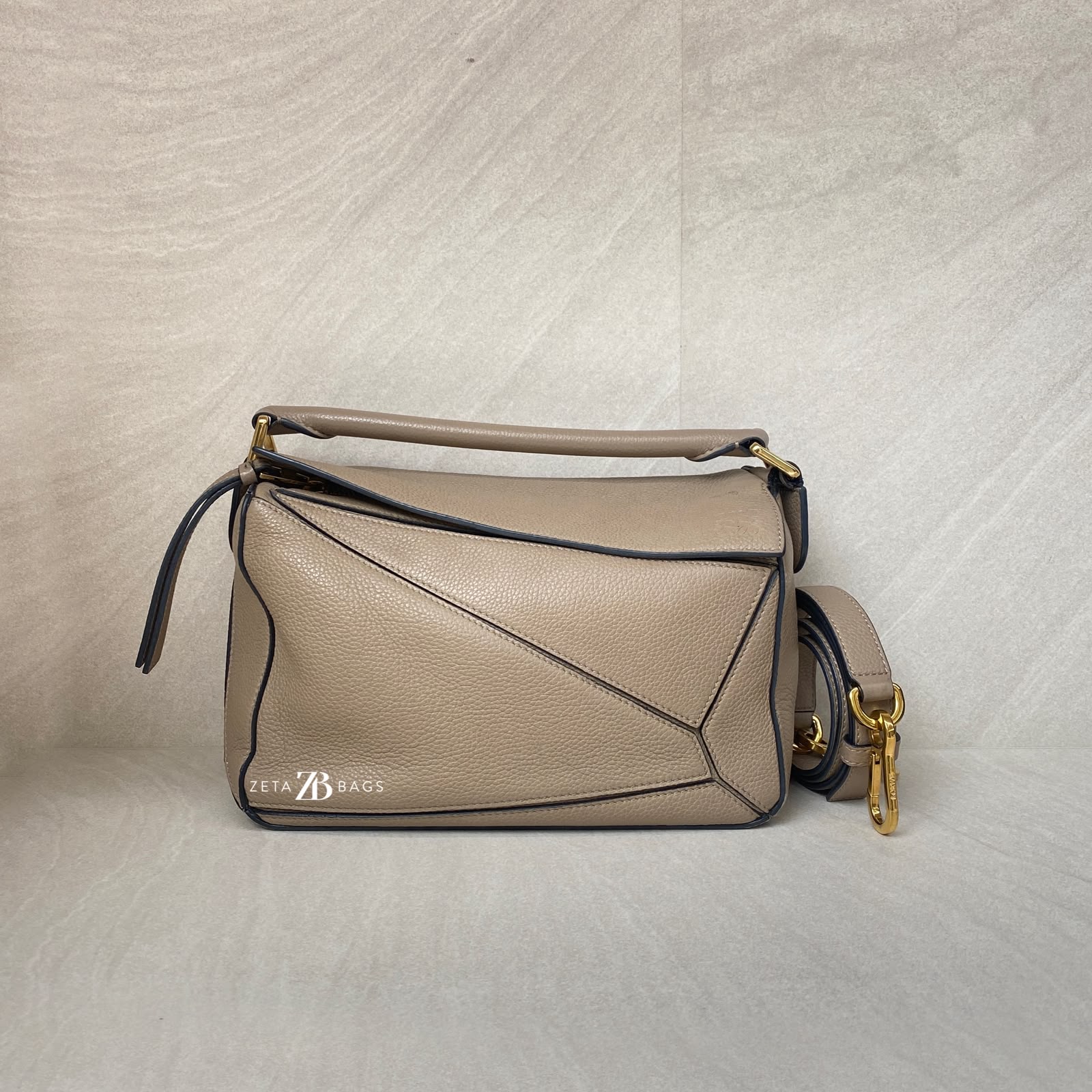Loewe Puzzle Small Grained Sand GHW