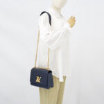 Louis Vuitton Twist MM Epi Blue Navy GHW