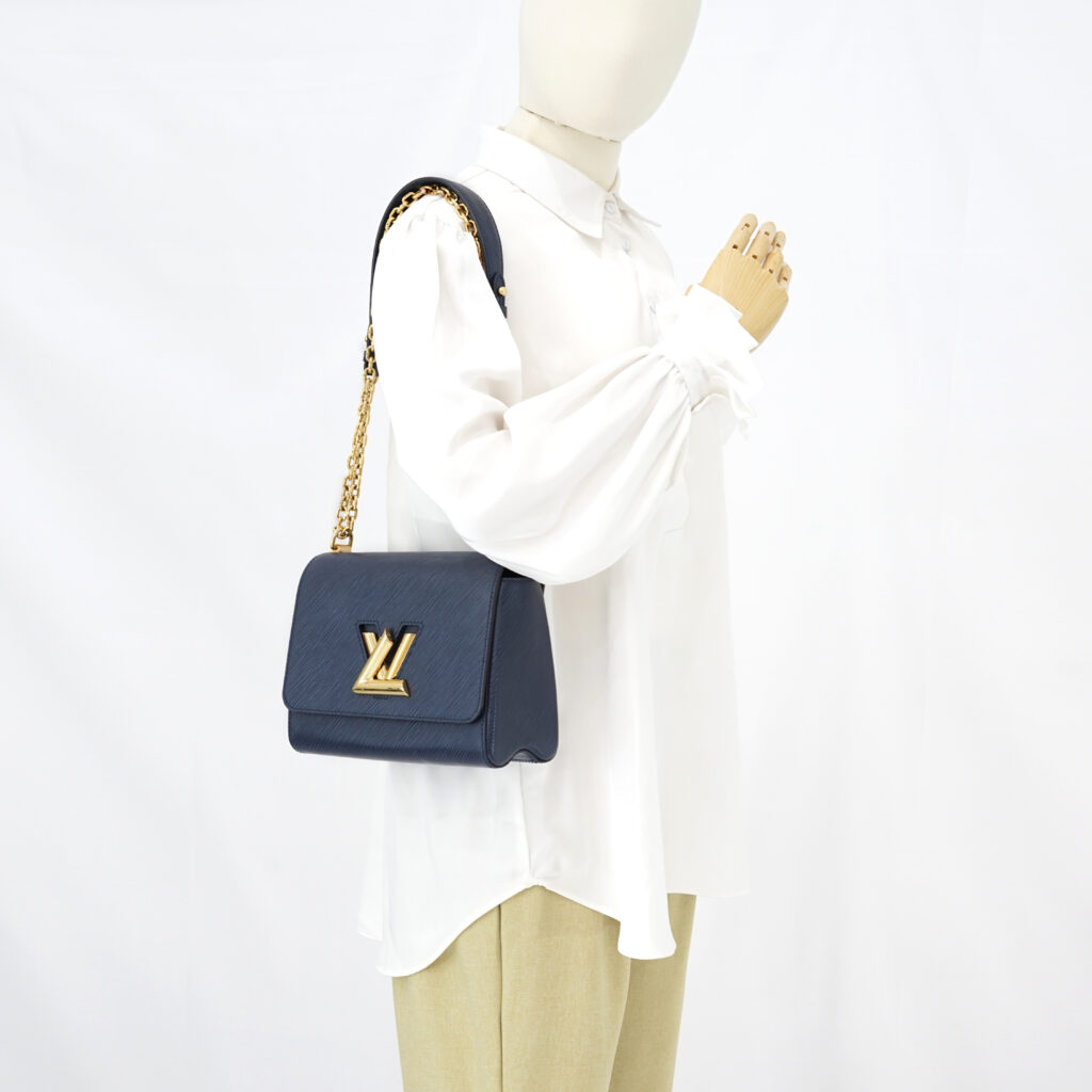 Louis Vuitton Twist MM Epi Blue Navy GHW