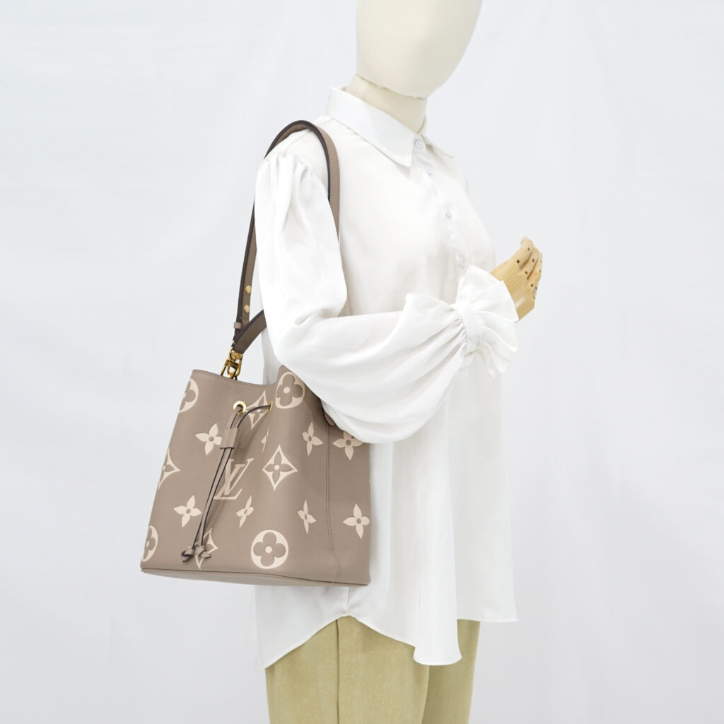 Louis Vuitton Neonoe Monogram Empreinte Creme Bigcolor GHW