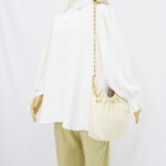 Loewe Squeeze Small Mellow Lambskin Ivory GHW