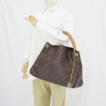 Louis Vuitton Artsy GM Monogram GHW