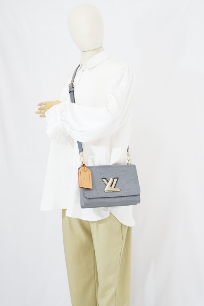 Louis Vuitton Twist MM Epi Gray GHW
