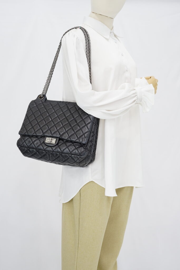 Chanel Reissue Shopping Bag Black