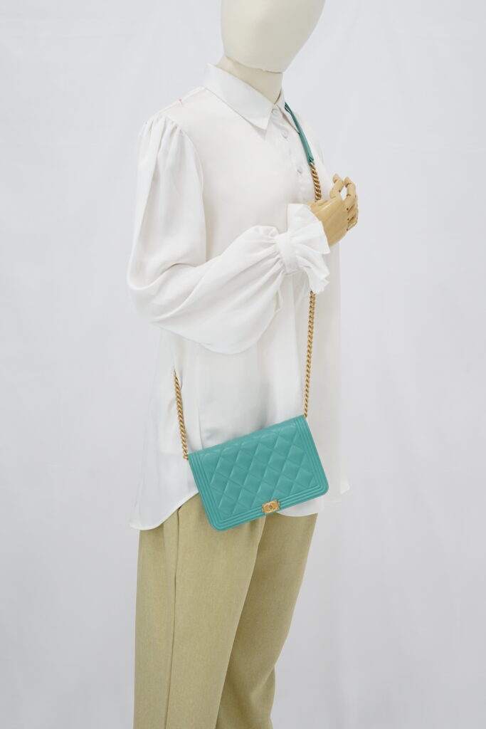 Chanel Boy Wallet On Chain Green GHW