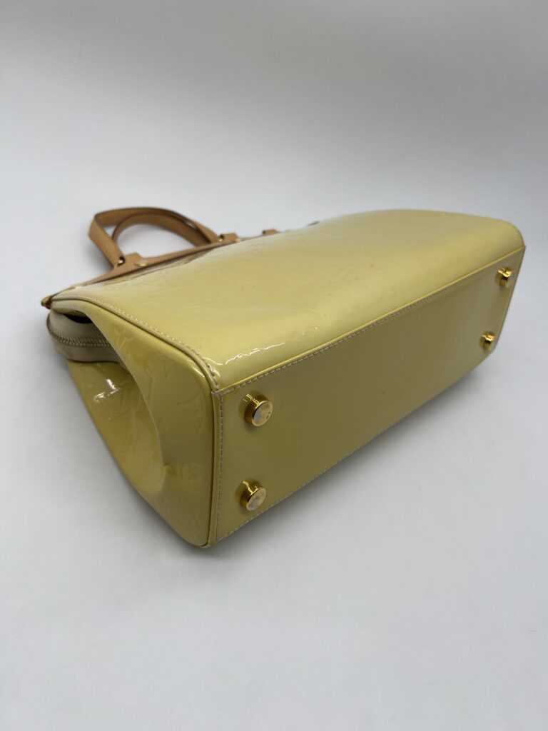 Louis Vuitton Brea MM Vernis Yellow GHW