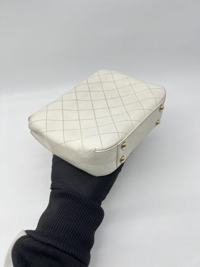 Chanel CC Case Flap Calfskin White GHW