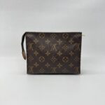 Louis Vuitton Toiletry 19 Monogram GHW