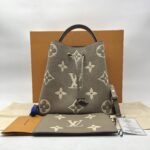 Louis Vuitton Neonoe Monogram Empreinte Creme Bigcolor GHW