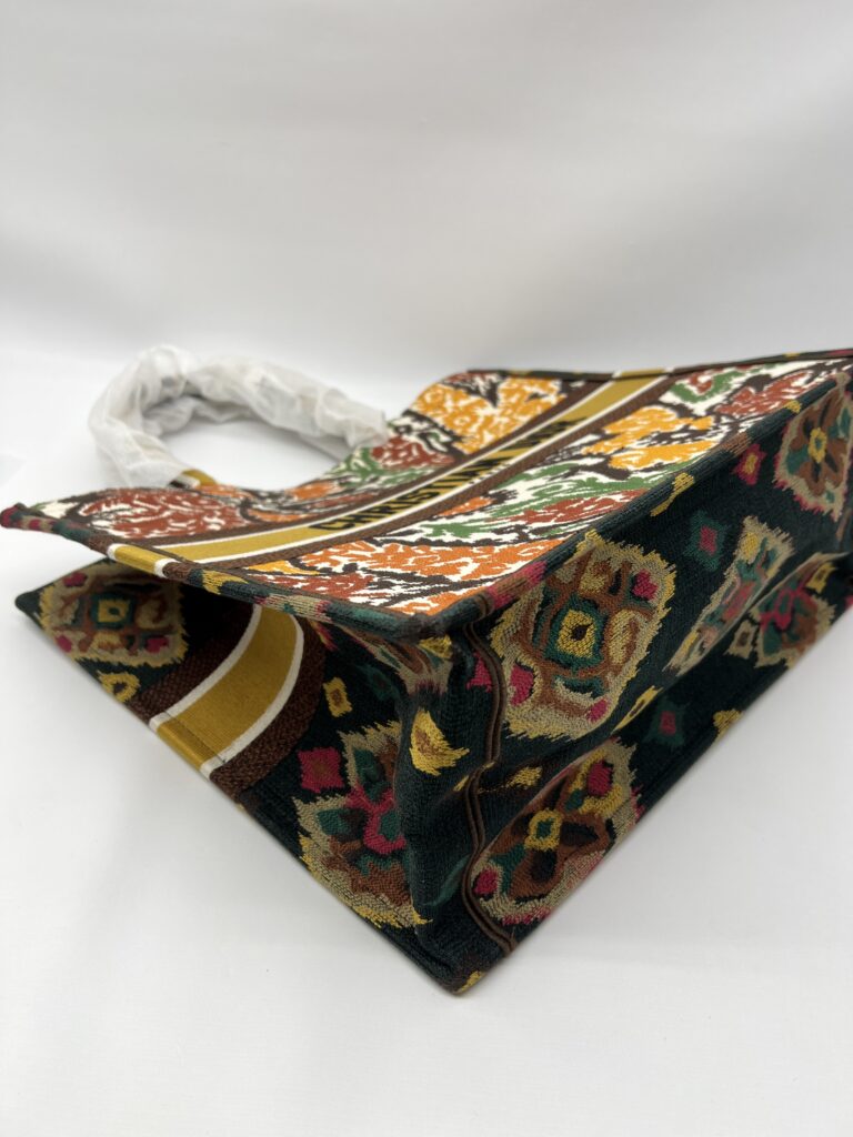 Dior Large Book Tote Endek Bali Multicolore
