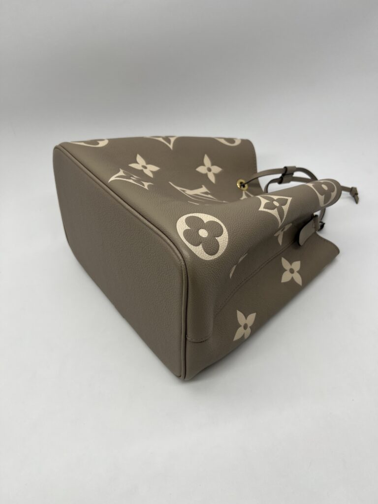 Louis Vuitton Neonoe Monogram Empreinte Creme Bigcolor GHW