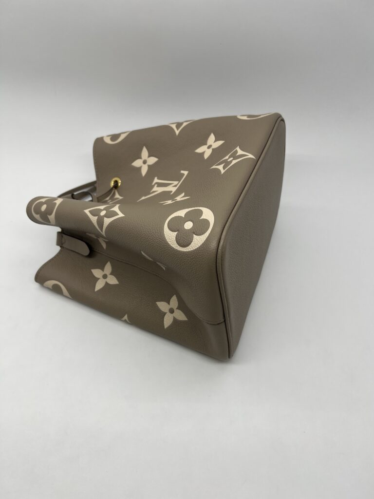 Louis Vuitton Neonoe Monogram Empreinte Creme Bigcolor GHW