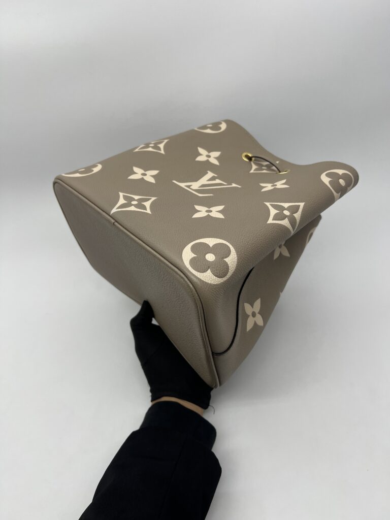 Louis Vuitton Neonoe Monogram Empreinte Creme Bigcolor GHW
