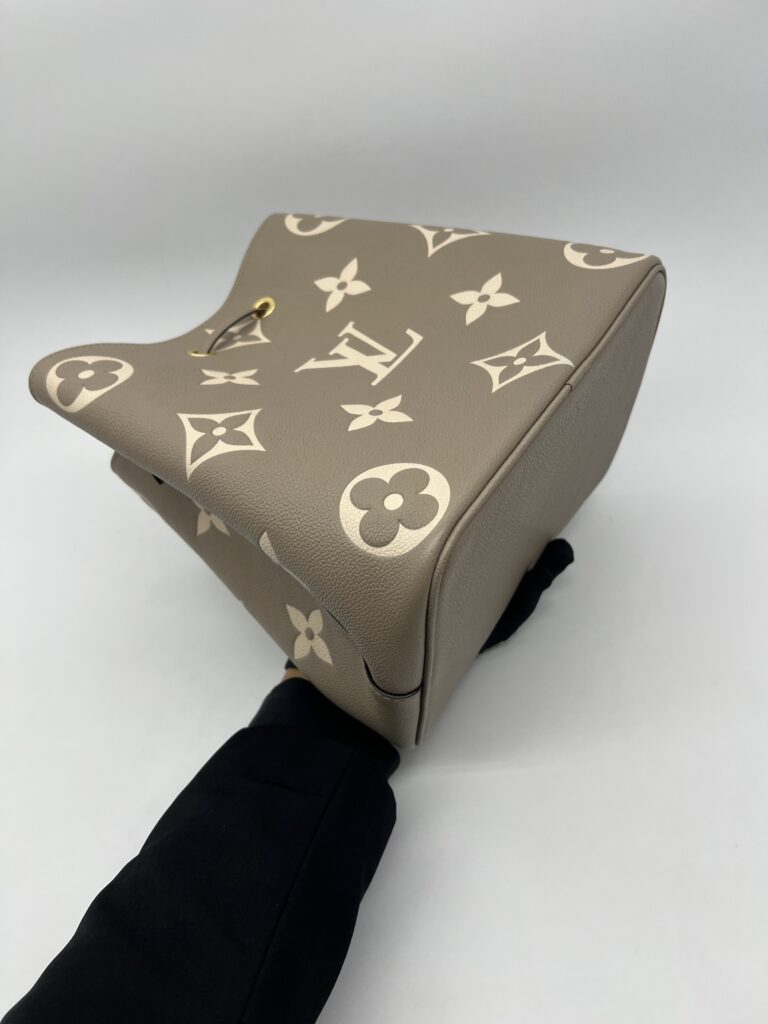 Louis Vuitton Neonoe Monogram Empreinte Creme Bigcolor GHW