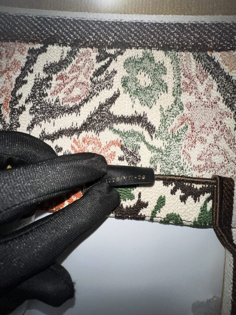 Dior Large Book Tote Endek Bali Multicolore