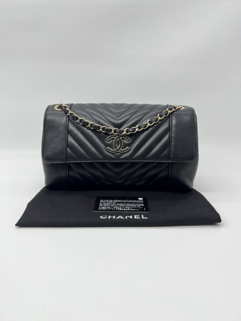Chanel Daily Chevron Flap Black GHW