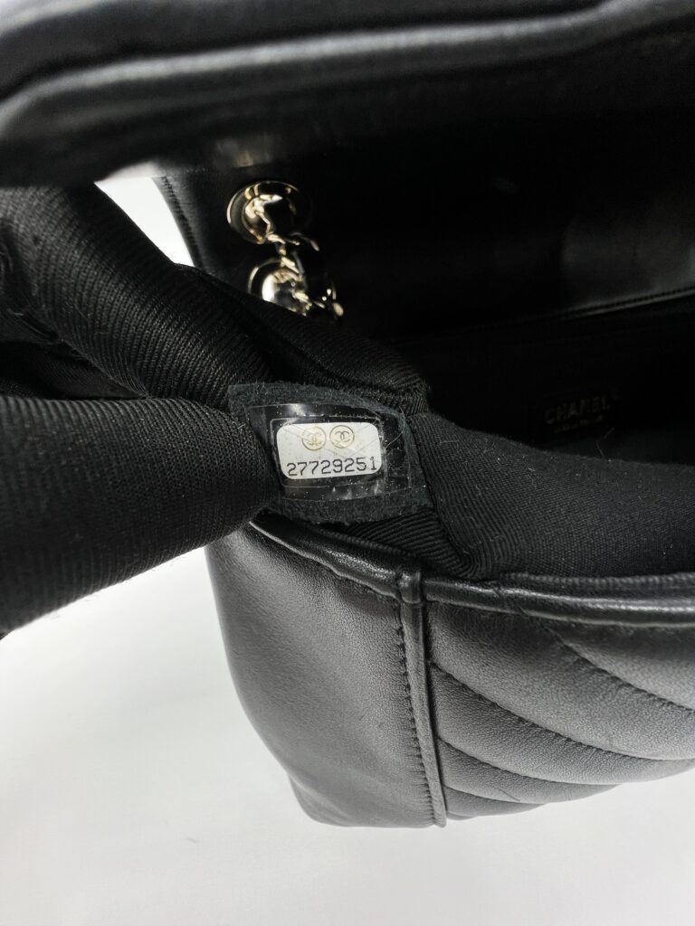 Chanel Daily Chevron Flap Black GHW