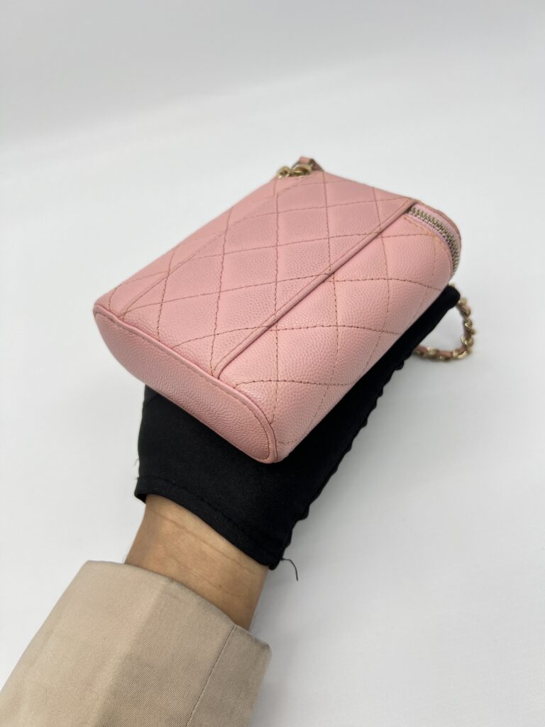 Chanel Vertical Vannity Case Caviar Pink GHW