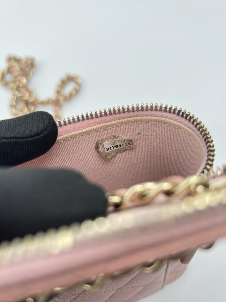 Chanel Vertical Vannity Case Caviar Pink GHW