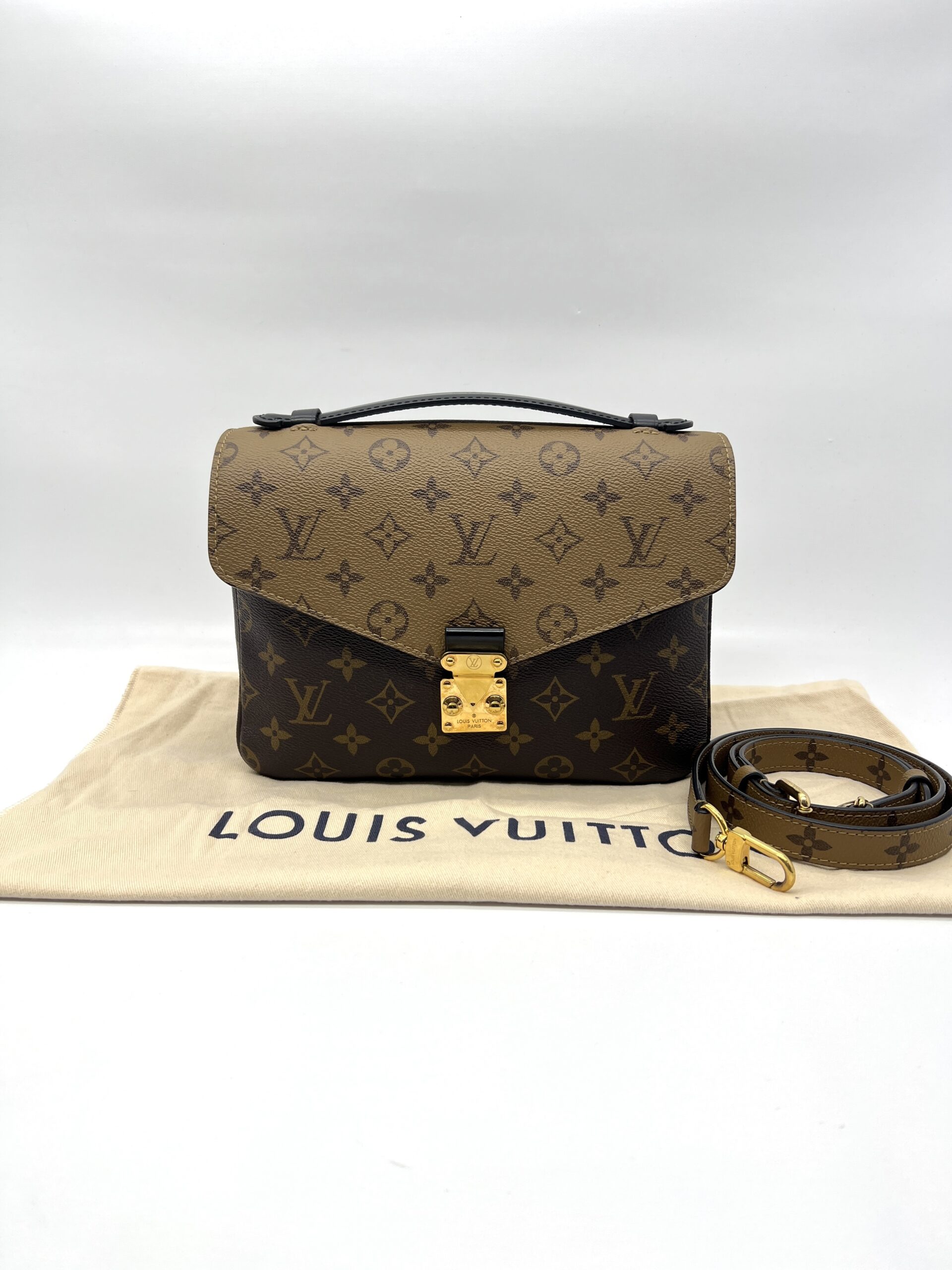 Louis Vuitton Metis MM Monogram Reverse GHW