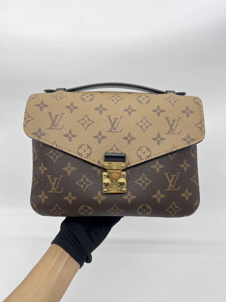 Louis Vuitton Metis MM Monogram Reverse GHW