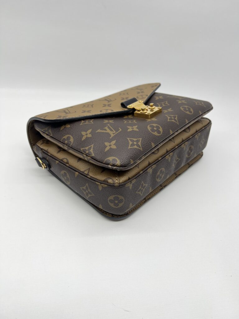 Louis Vuitton Metis MM Monogram Reverse GHW