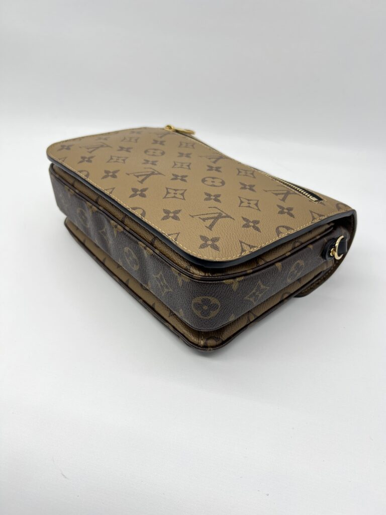 Louis Vuitton Metis MM Monogram Reverse GHW