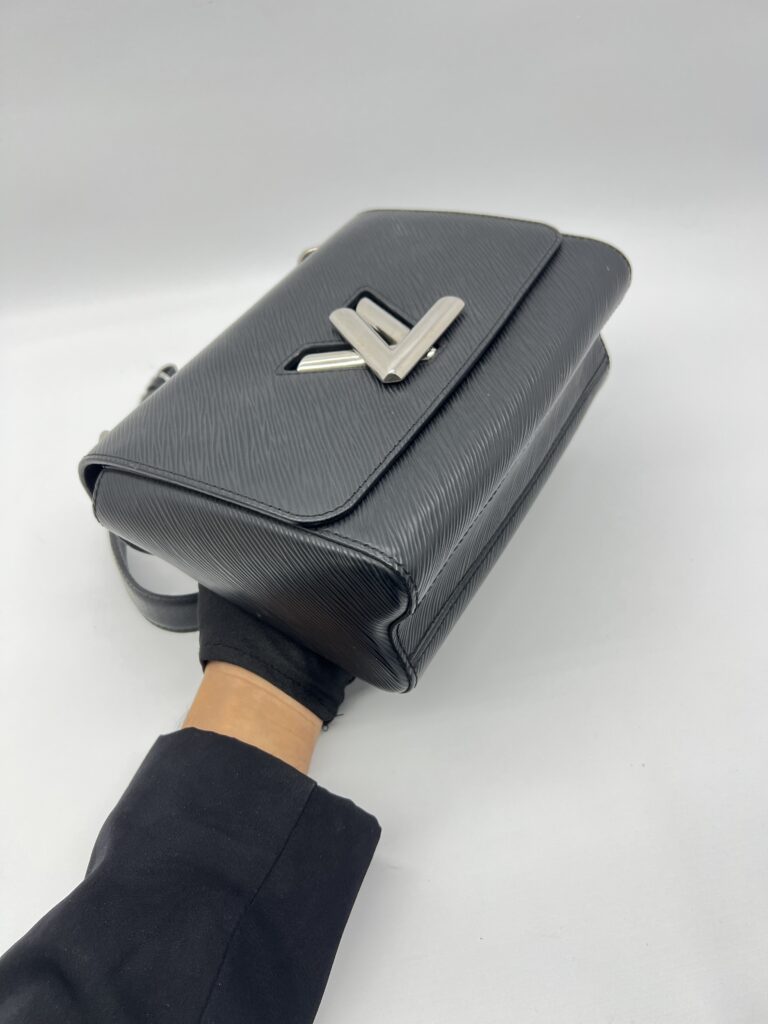 Louis Vuitton Twist MM Epi Black SHW