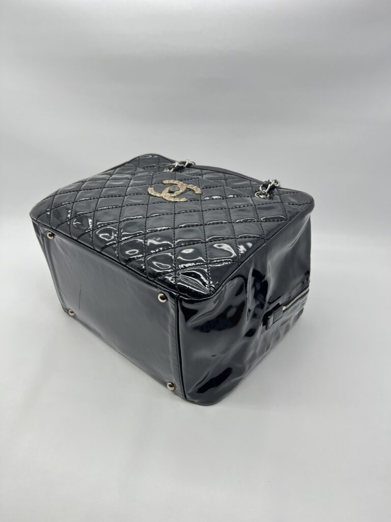 Chanel Brilliant Patent Camera Vernis Black SHW