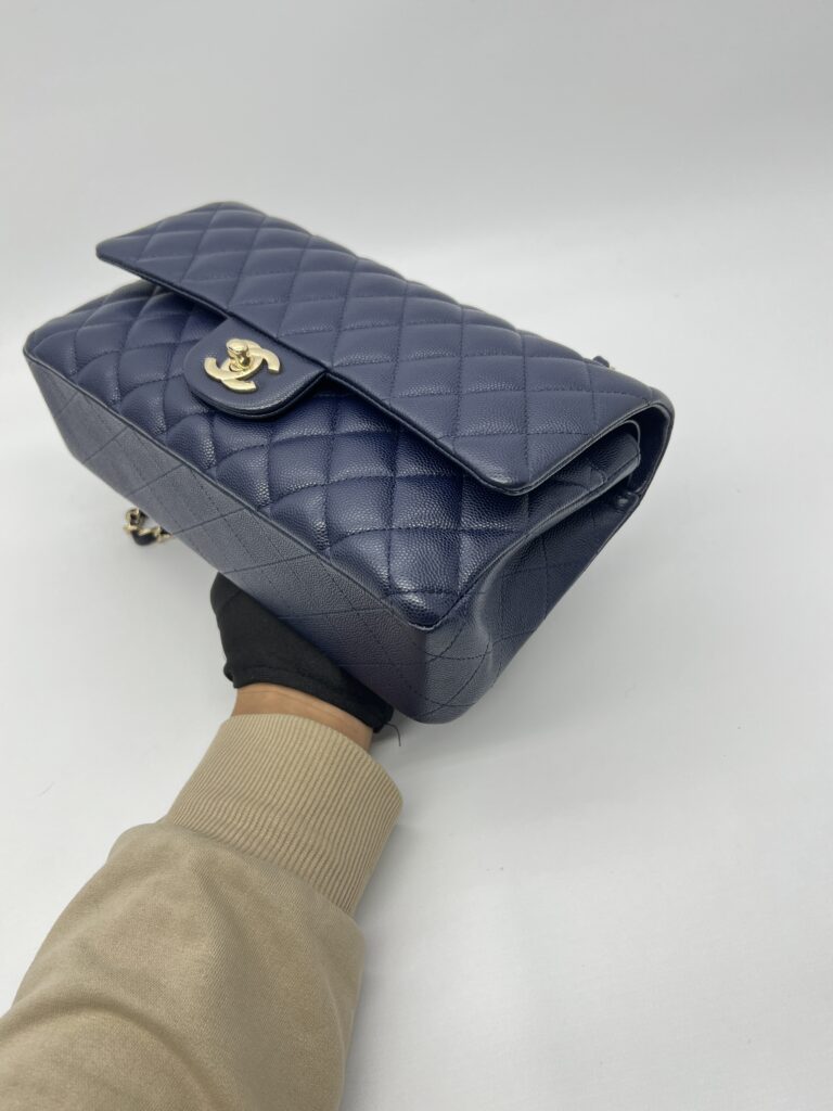 Chanel Classic Medium D.FLap Caviar Navy LGHW