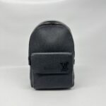 Louis Vuitton Pilot Sling Bag Aerogram Noir