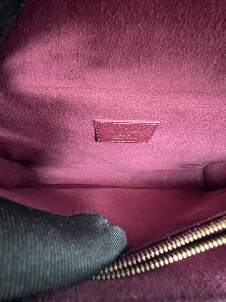 Louis Vuitton Victoire Monogram Raisin GHW