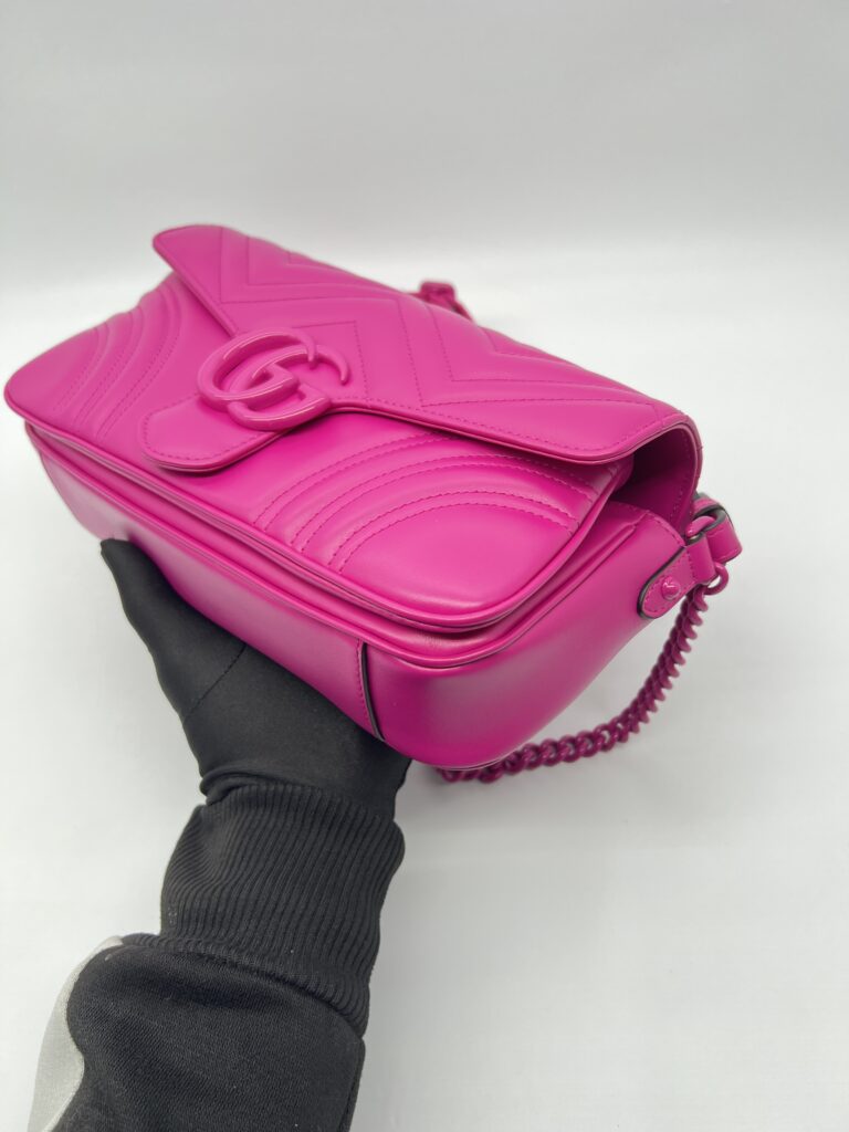 Gucci GG Marmont Shoulder All Fucshia