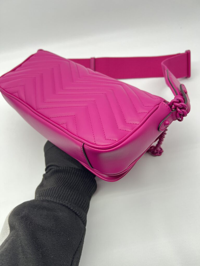 Gucci GG Marmont Shoulder All Fucshia